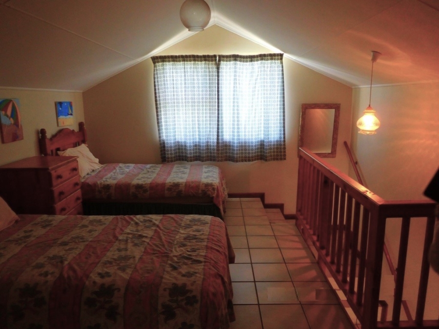 4 Bedroom Property for Sale in Stilbaai Wes Western Cape